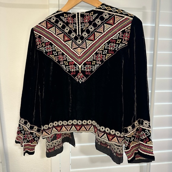 Johnny Was Aztec Embroidered Velvet Bolero - Picture 5 of 8